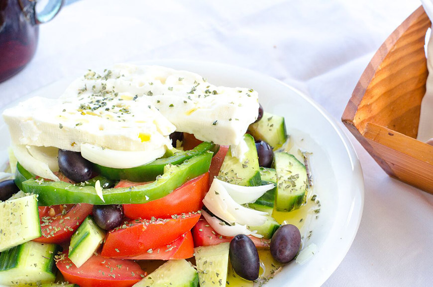 greek-salad-villalikehome