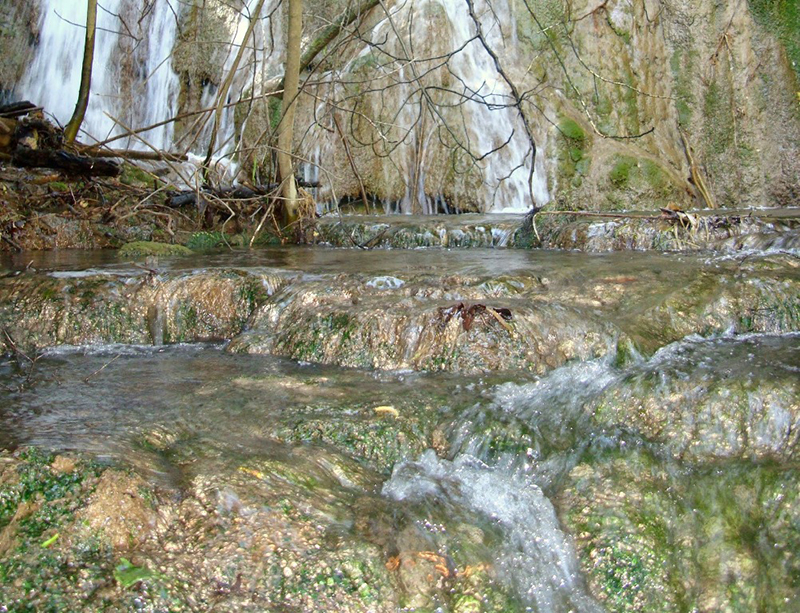 Akoni waterfalls in Lefkada